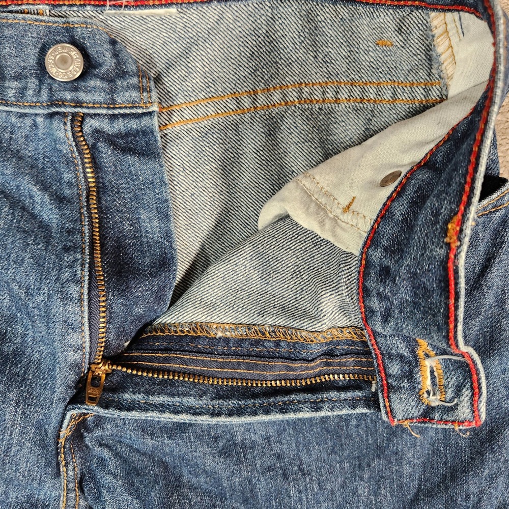 Levi's 550 Relaxed Tapered Blue Denim Jeans Women's Size 14 30X33 Medium Wash - Picture 6 of 12
